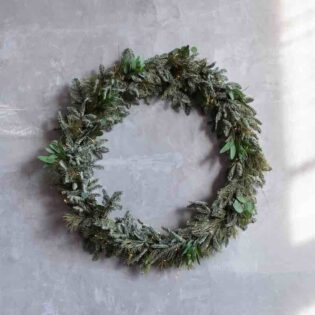 Impressive _Giant _wreath