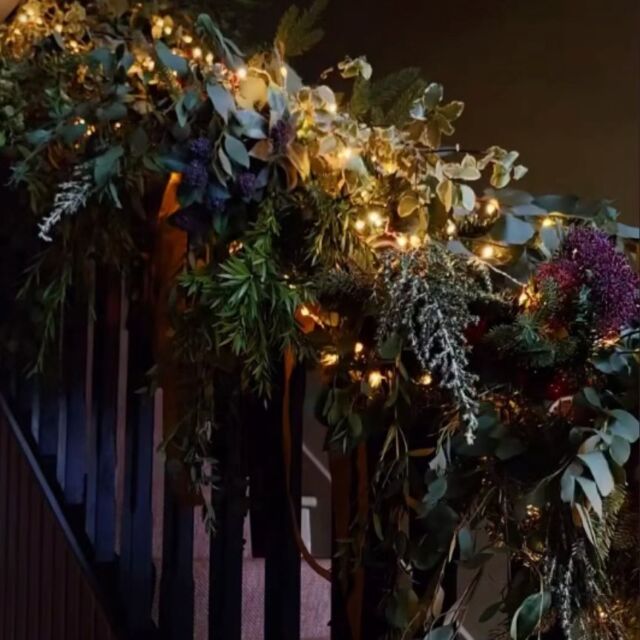A great way of decorating the stairs using our Pines&Co foliage  Repost: @teach_ban